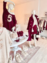 Lade das Bild in den Galerie-Viewer, MANTEL `Fashionista´, burgundy