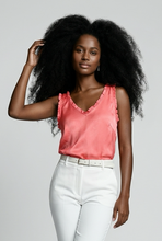 Lade das Bild in den Galerie-Viewer, TOP Little Ruffles, koralle