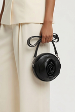 Lade das Bild in den Galerie-Viewer, TASCHE Minibag `Coco´, schwarz