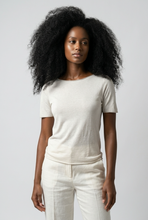 Lade das Bild in den Galerie-Viewer, TOP `Basic Piece´ (U/Cashmere/Halbarm), beige