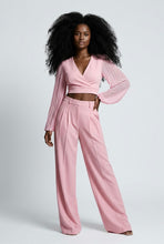 Lade das Bild in den Galerie-Viewer, TOP `So Feminine´ (Plissee), rosa