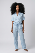 Lade das Bild in den Galerie-Viewer, HOSE `Pastel Linen´, baby blue