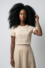 Lade das Bild in den Galerie-Viewer, T-SHIRT `Fashion Icons´, beige