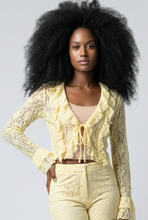 Lade das Bild in den Galerie-Viewer, CARDIGAN `Sweet Lace´, citrus