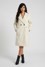 Lade das Bild in den Galerie-Viewer, MANTEL `Parisienne´, crème