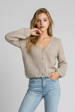 Lade das Bild in den Galerie-Viewer, CARDIGAN `Elegant Piece´ (Alpaka), taupe