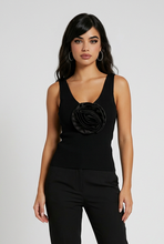 Lade das Bild in den Galerie-Viewer, TOP `Couture Camelia´, schwarz