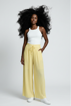Lade das Bild in den Galerie-Viewer, HOSE Plissee Culotte, citrus