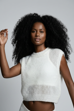 Lade das Bild in den Galerie-Viewer, PULLUNDER `Cloud´, crèmeweiß