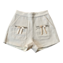 Lade das Bild in den Galerie-Viewer, SHORTS `Paris´ (Tweed), beige