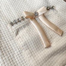 Lade das Bild in den Galerie-Viewer, SHORTS `Paris´ (Tweed), beige