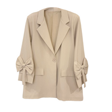 Lade das Bild in den Galerie-Viewer, BLAZER `Bow´, beige