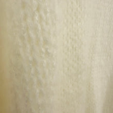 Lade das Bild in den Galerie-Viewer, PULLOVER `Lace´ (Rollkragen), weiß