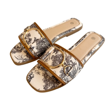 Lade das Bild in den Galerie-Viewer, PANTOLETTE `Iconic´, chocolate