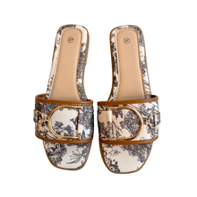 Lade das Bild in den Galerie-Viewer, PANTOLETTE `Iconic´, chocolate