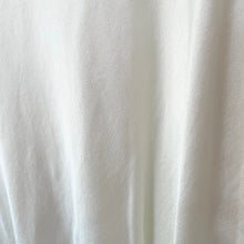 Lade das Bild in den Galerie-Viewer, ROCK Maxi `Silky Waves´, cream
