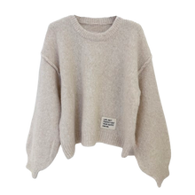 Lade das Bild in den Galerie-Viewer, PULLOVER `Life isn` t perfect´, crème