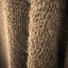 Lade das Bild in den Galerie-Viewer, PULLOVER Pulloverkleid `Cozy Piece´, chocolate