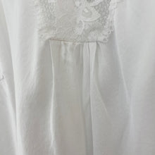 Lade das Bild in den Galerie-Viewer, TOP Silky (Spitzenträger), weiß