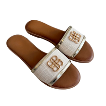 Lade das Bild in den Galerie-Viewer, PANTOLETTE `Golden Sign´, beige-gold