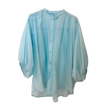 Lade das Bild in den Galerie-Viewer, BLUSE `Superlight´, dusty mint