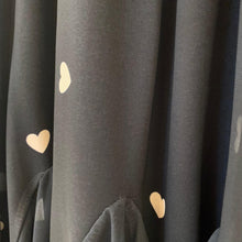 Lade das Bild in den Galerie-Viewer, ROCK Volants (Hearts), schwarz