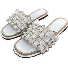 Lade das Bild in den Galerie-Viewer, PANTOLETTE `Paris´, weiß