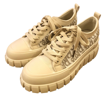 Lade das Bild in den Galerie-Viewer, SNEAKER `Chunky´