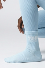 Lade das Bild in den Galerie-Viewer, STRÜMPFE `SOHO´, baby blue
