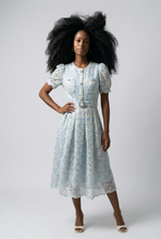 Lade das Bild in den Galerie-Viewer, KLEID `Dreamy´ (Midi), baby blue
