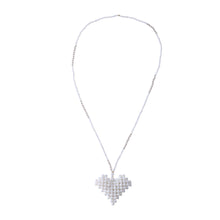 Lade das Bild in den Galerie-Viewer, KETTE Pearly Heart, weiß
