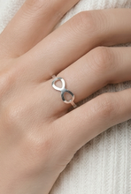 Lade das Bild in den Galerie-Viewer, RING Infinity, silber
