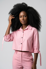 Lade das Bild in den Galerie-Viewer, TRENCHCOAT `Classy It-Piece´, baby pink
