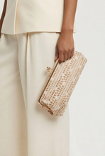 Lade das Bild in den Galerie-Viewer, TASCHE `Shell´, cappuccino
