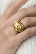 Lade das Bild in den Galerie-Viewer, RING Big Shell, gold
