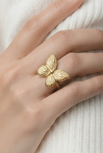 Lade das Bild in den Galerie-Viewer, RING Big Butterfly, gold
