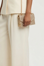 Lade das Bild in den Galerie-Viewer, TASCHE Minibag `Glam´, gold
