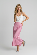 Lade das Bild in den Galerie-Viewer, ROCK Maxi `Silky Waves´, pink
