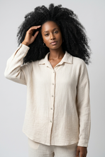 Lade das Bild in den Galerie-Viewer, BLUSE Musselin `Classic´, taupe
