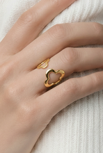 Lade das Bild in den Galerie-Viewer, RING Big Open Flowers, gold
