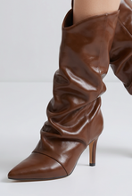 Lade das Bild in den Galerie-Viewer, STIEFEL `Fashionista´, chocolate
