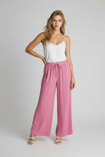Lade das Bild in den Galerie-Viewer, HOSE `Summertime´, rosa
