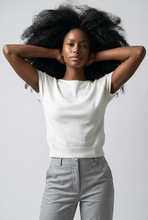 Lade das Bild in den Galerie-Viewer, TOP `Everydays Darling‘, crème
