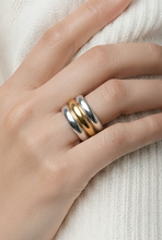 Lade das Bild in den Galerie-Viewer, RING Stripes, bicolor
