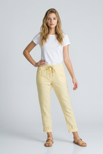 Lade das Bild in den Galerie-Viewer, HOSE `Fresh &amp; cozy´, citrus
