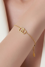 Lade das Bild in den Galerie-Viewer, ARMBAND `Little Charms´, gold
