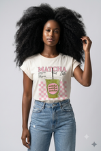 Lade das Bild in den Galerie-Viewer, T-SHIRT `Matcha´, beige
