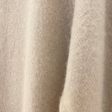Lade das Bild in den Galerie-Viewer, PULLOVER `Elegant &amp; Smooth´ (Halbarm/Alpaka), taupe
