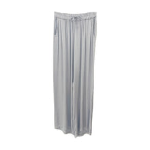 Lade das Bild in den Galerie-Viewer, HOSE Silky (Wide Leg), hellblau
