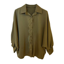 Lade das Bild in den Galerie-Viewer, BLUSE `Classy´, khaki
